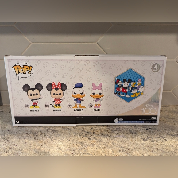 Disney Funko Pop set, Micky, Minnie, Donald and Daisy - Picture 3 of 3